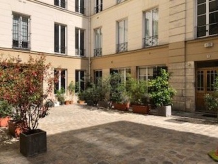 Vente Autre de qualité Paris 710 000 €