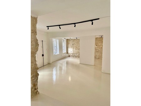 Vente Autre de qualité Paris 2 850 000 €