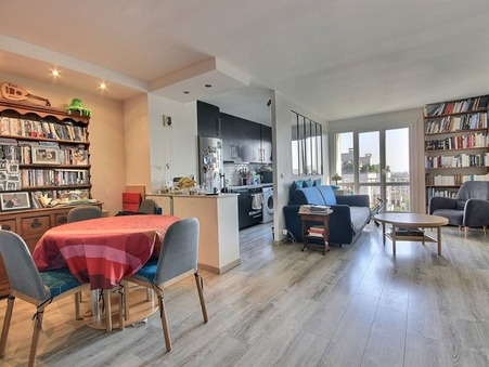 Vente Autre de luxe Paris 650 000 €
