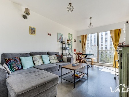 à vendre Autre de prestige Paris 549 000 €