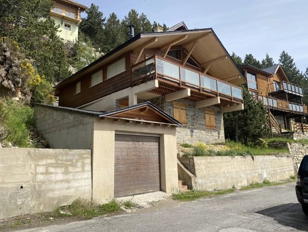 à vendre Maison de prestige Les Angles 895 000 €