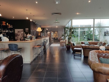 Achat  de prestige Sarthe 3 685 000 €