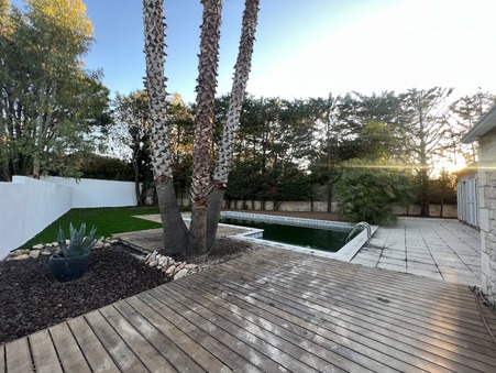 Acheter        Maison  Languedoc-Roussillon 695 000 €