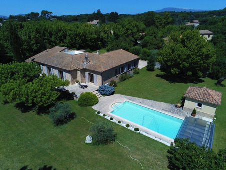 Maison de luxe Carpentras 750 000 €