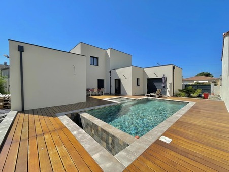 Vente Villa de prestige Gignac 669 000 €