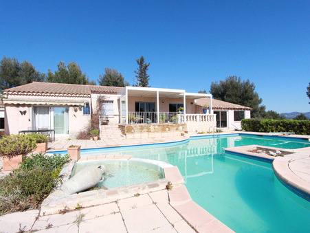 à vendre Villa de prestige La Cadiere d Azur 942 000 €