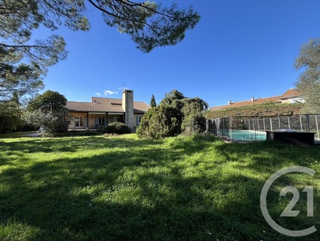 à vendre Villa de luxe Arles 679 000 €