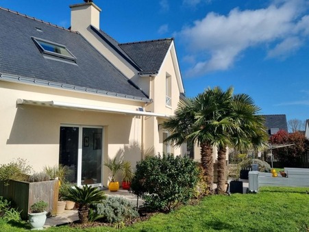 Acheter        Maison/villa  Pays de la Loire 618 740 €