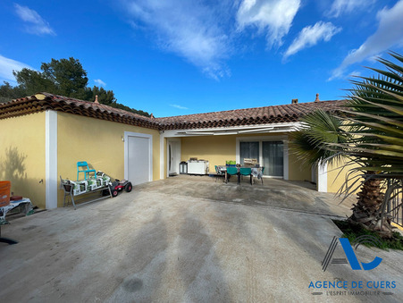 à vendre Villa de luxe Cuers 597 000 €