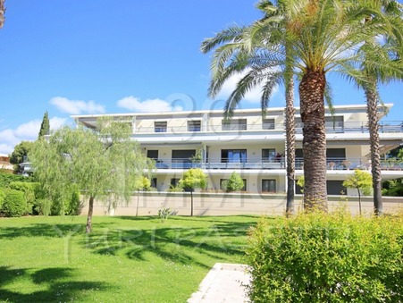 Vente Appartement haut de gamme Antibes 895 000 €