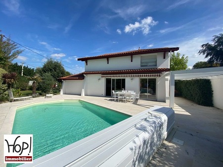 Vente Villa d’exception Mérignac 892 500 €