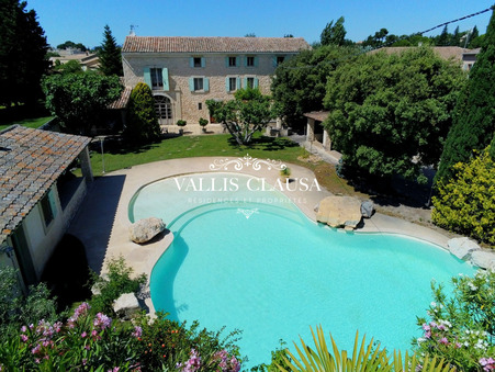 Maison de prestige Carpentras 695 000 €