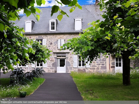 à vendre Villa de qualité Cantal 652 600 €