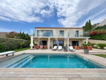 à vendre Villa haut de gamme Cavalaire sur Mer 2 150 000 €
