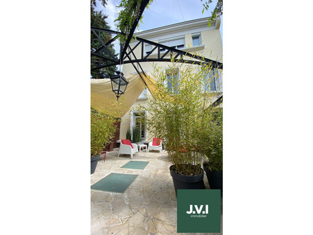 à vendre Villa de prestige Enghien les Bains 860 000 €