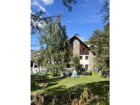 Vente Maison de luxe Hautes alpes 950 000 €