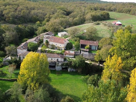 à vendre Villa de prestige Angoulême 1 979 900 €