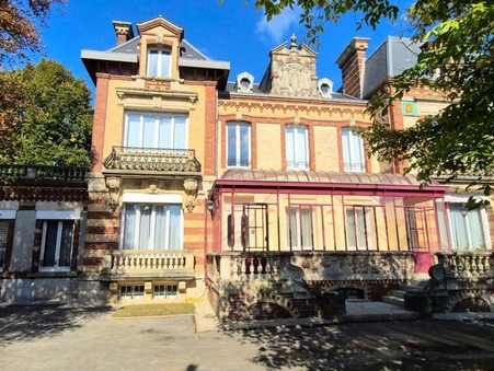 Maison de prestige Compiègne 808 000 €