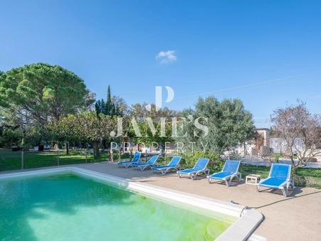 Vente Maison de prestige Eygalières 742 000 €