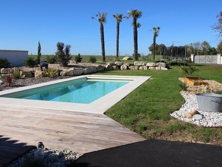 à vendre Villa haut de gamme Saintes 696 000 €