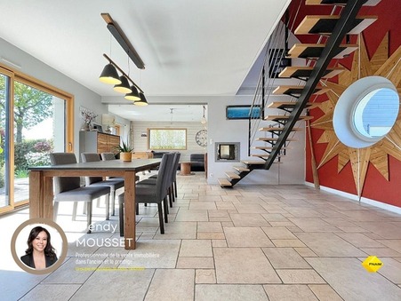 Vente Maison/villa haut de gamme Le Tour du Parc 590 000 €