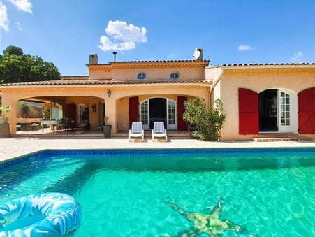         Maison/villa de prestige Provence-Alpes-Côte d'Azur 598 000 €