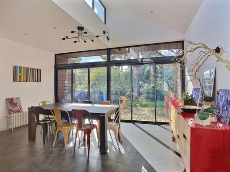 à vendre Maison/villa de qualité Bordeaux 949 900 €