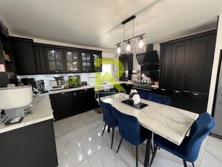 Maison de luxe Marseillan 565 000 €