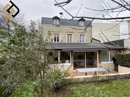 Maison de prestige Angers 525 000 €
