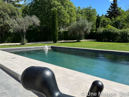 Achat Bâtisse de luxe Villeneuve lès Avignon 895 000 €
