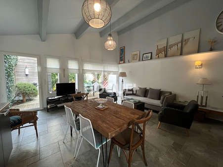 Vente Villa haut de gamme La Flotte 821 500 €