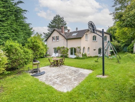 Maison de prestige Le pecq 880 000 €