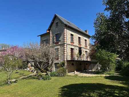 Maison de prestige Saint antonin noble val 690 000 €