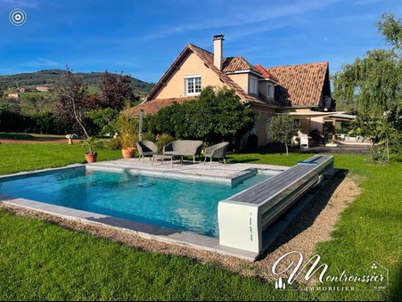 à vendre Maison traditionnelle de prestige Roanne 555 000 €