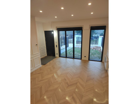 Maison de prestige La varenne st hilaire 1 050 000 €
