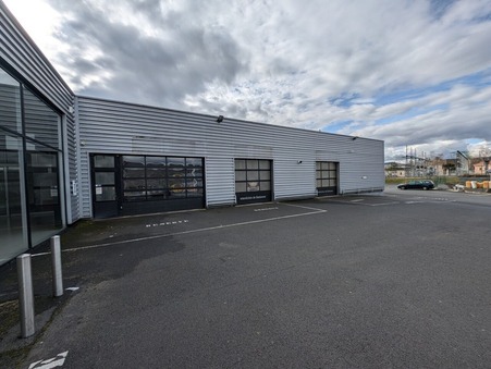 Vente Tous commerces de luxe Haute loire 2 972 500 €