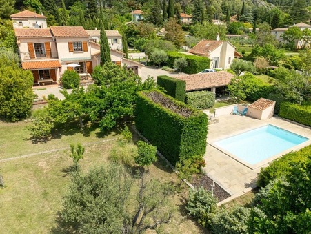 Maison de prestige Villecroze 590 000 €