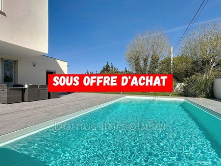 Maison de luxe Vedène 555 000 €