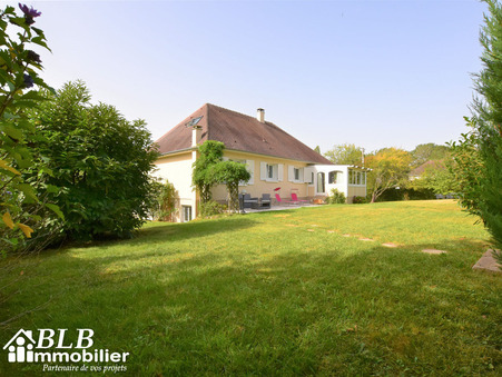 à vendre Maison grand standing Les Essarts le Roi 579 000 €