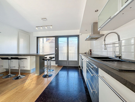         Maison de prestige Nord-Pas-de-Calais 675 000 €
