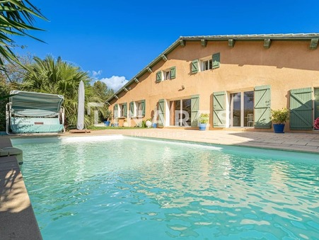 Vente Maison  Aubagne 680 000 €