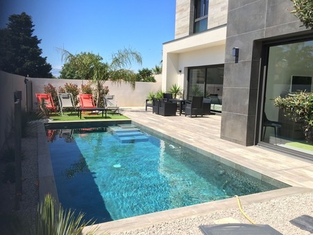 Vente Villa de prestige Agde 880 000 €