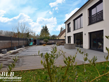 Vente Maison haut de gamme Les Essarts le Roi 639 000 €