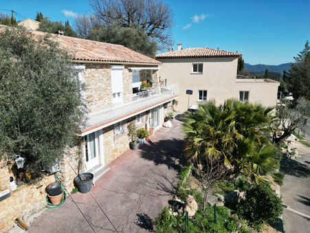 Vente Villa de prestige Bagnols en Forêt 998 000 €
