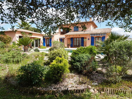 Maison de prestige Le muy 570 000 €
