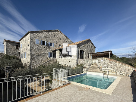 Maison de prestige Ruoms 695 000 €