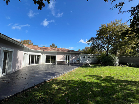 Achat Villa grand standing Saint Médard en Jalles 760 000 €