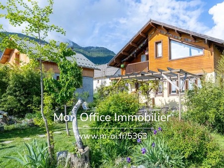 à vendre Maison haut de gamme Hautes alpes 390 000 €