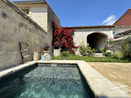 à vendre Maison de qualité Aigues Mortes 748 000 €