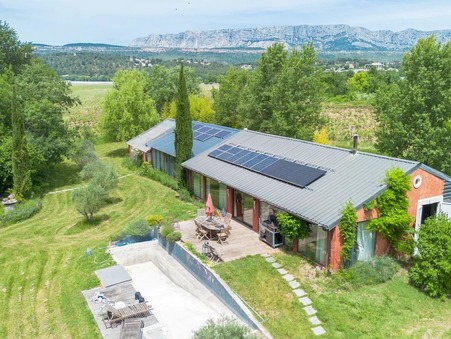 Vente Maison haut de gamme Rousset 649 000 €